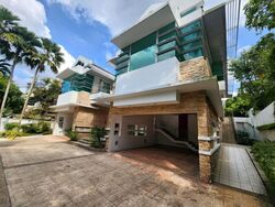 Holland Road (D10), Detached #536441411
